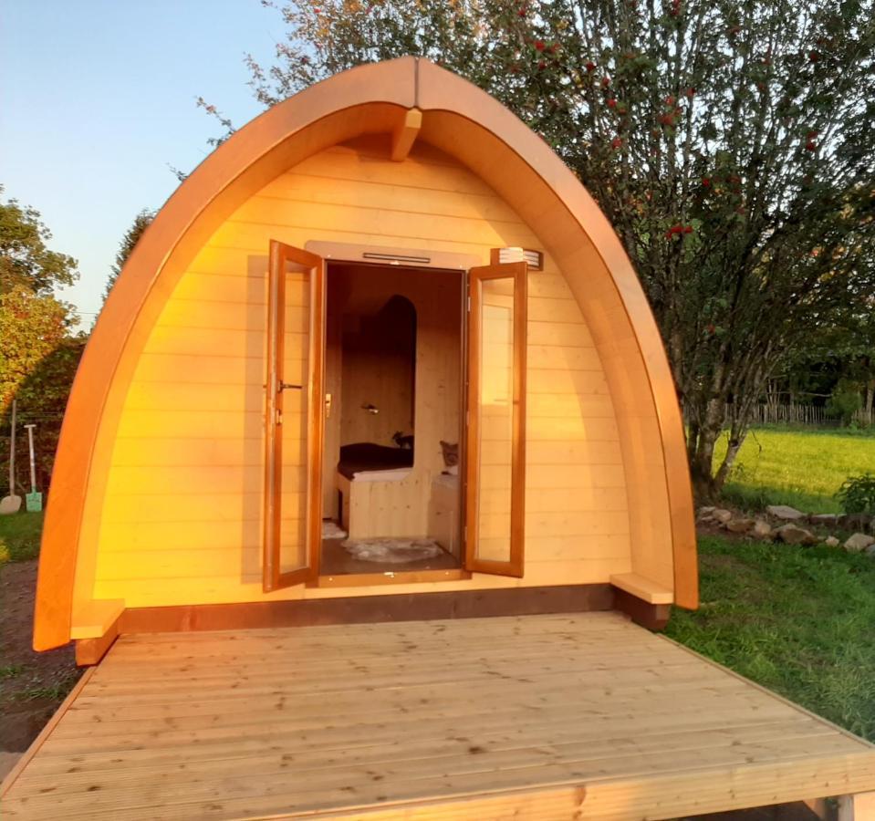 La Cabane De Tic Et Tac Hotel Tailles Kültér fotó